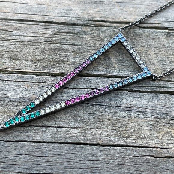 Nadri Necklaces Hematite tone cubic zirconia Trian - Picture 2 of 15